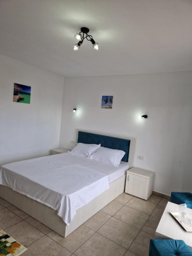 Complex Turistic N&S Hotel Două Mai Eksteriør billede