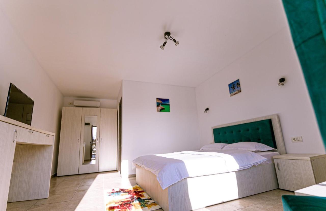 Complex Turistic N&S Hotel Două Mai Eksteriør billede