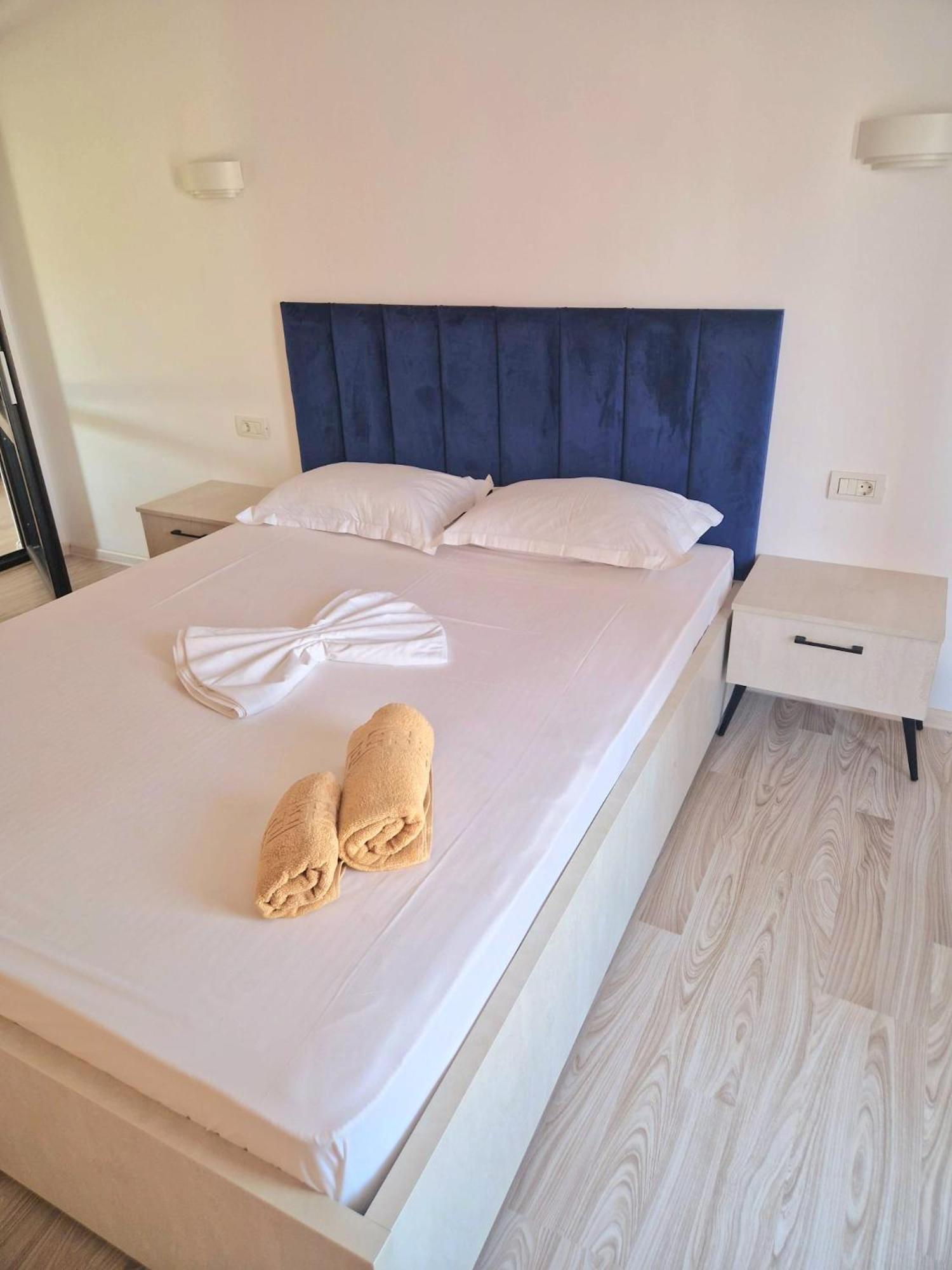 Complex Turistic N&S Hotel Două Mai Eksteriør billede