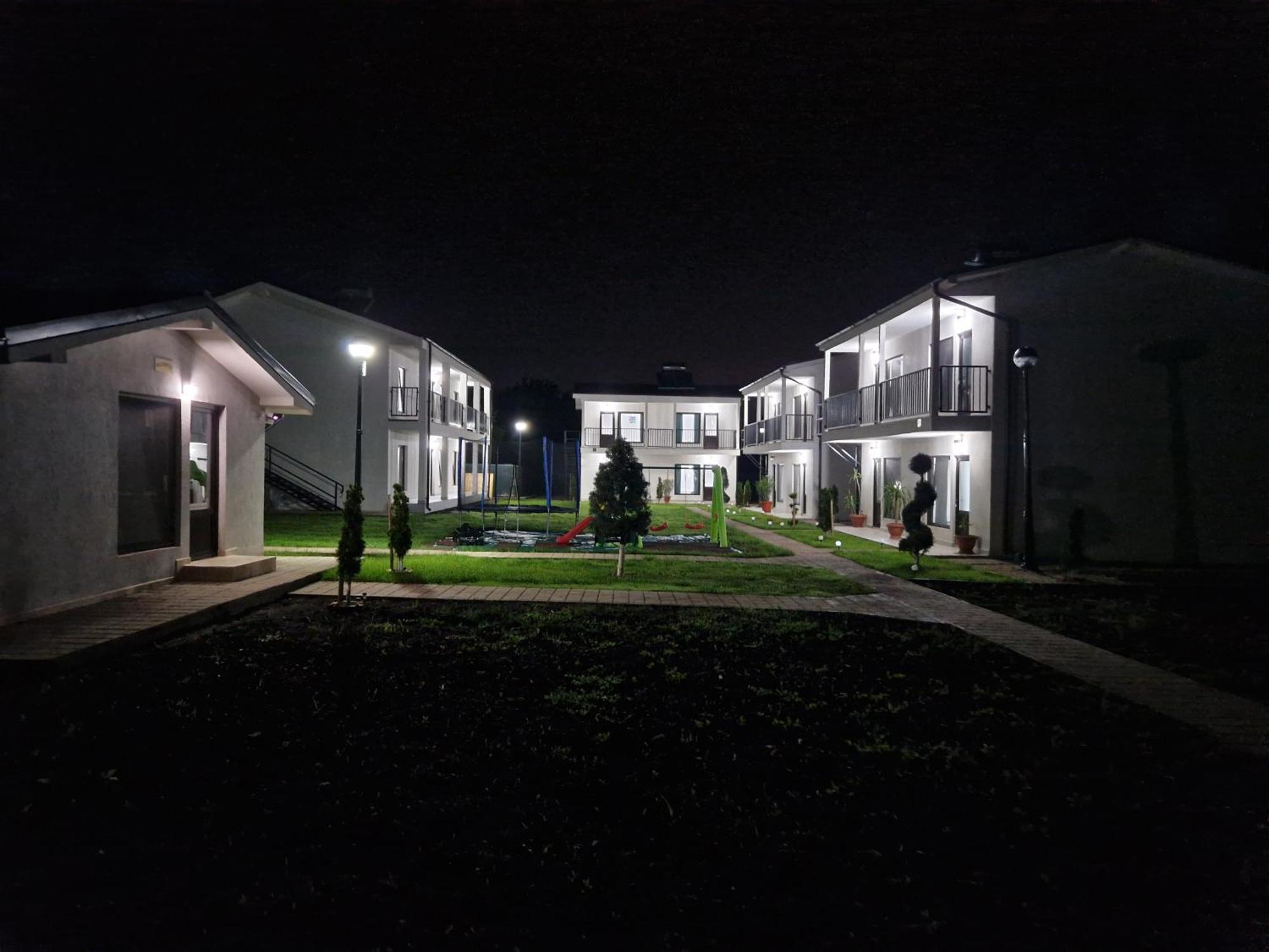 Complex Turistic N&S Hotel Două Mai Eksteriør billede