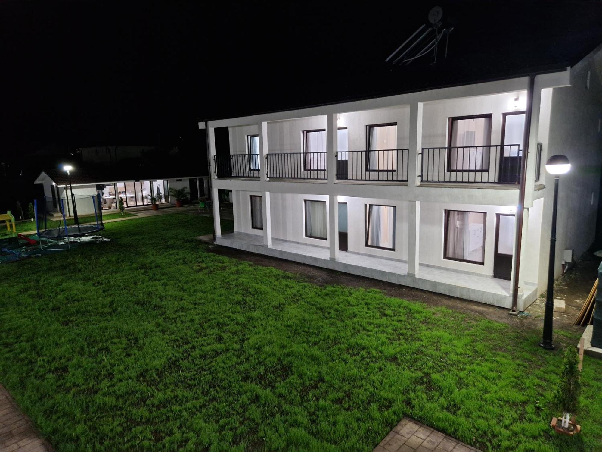 Complex Turistic N&S Hotel Două Mai Eksteriør billede